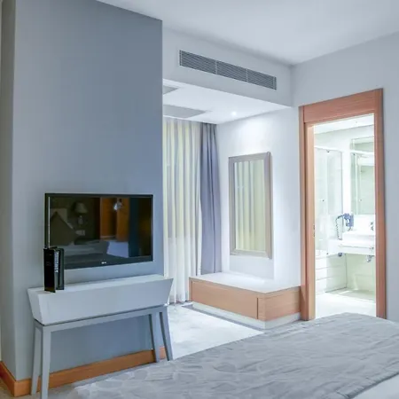 Ramada Plaza By Wyndham Istanbul Airport 5* Kocaeli