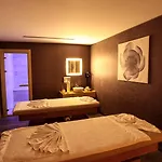 Hotel Ramada Plaza By Wyndham Istanbul Airport