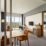Ramada Plaza By Wyndham Istanbul Airport Hotel Gebze