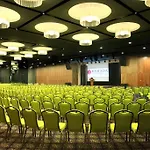 Hotel Ramada Plaza By Wyndham Istanbul Airport 5*