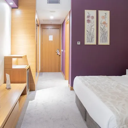 Wyndham Istanbul Airport 5* Gebze