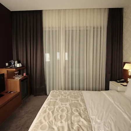 Otel Ramada Plaza By Wyndham Istanbul Airport Gebze