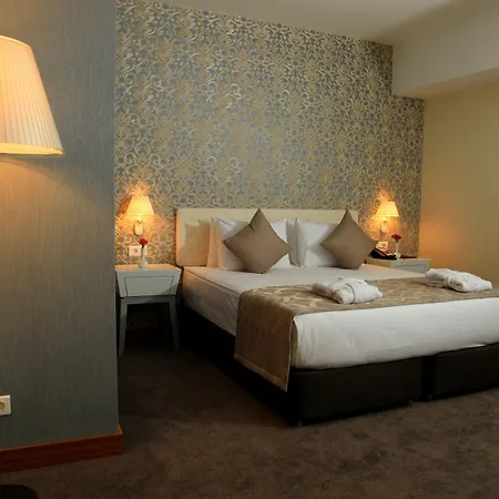 Ramada Plaza By Wyndham Istanbul Airport Hotel 5*