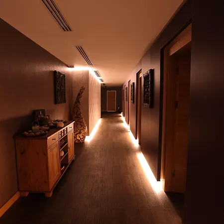 Hotel Ramada Plaza By Wyndham Istanbul Airport 5*