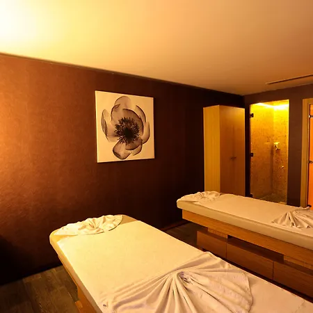 Ramada Plaza By Wyndham Istanbul Airport Otel