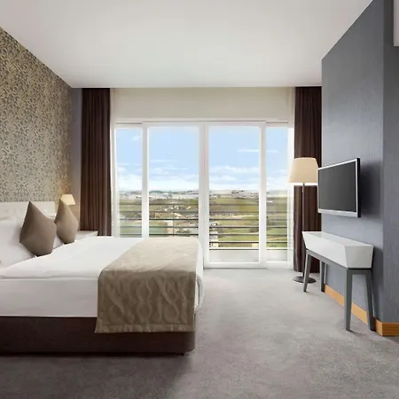 Hotel Ramada Plaza By Wyndham Istanbul Airport 5*