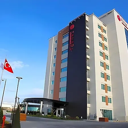 מלון Wyndham Istanbul Airport