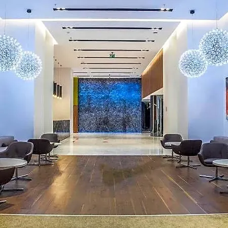 Wyndham Istanbul Airport 5*