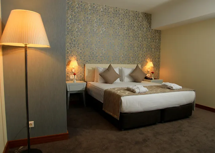 Ramada Plaza By Wyndham Istanbul Airport Hotel 5*